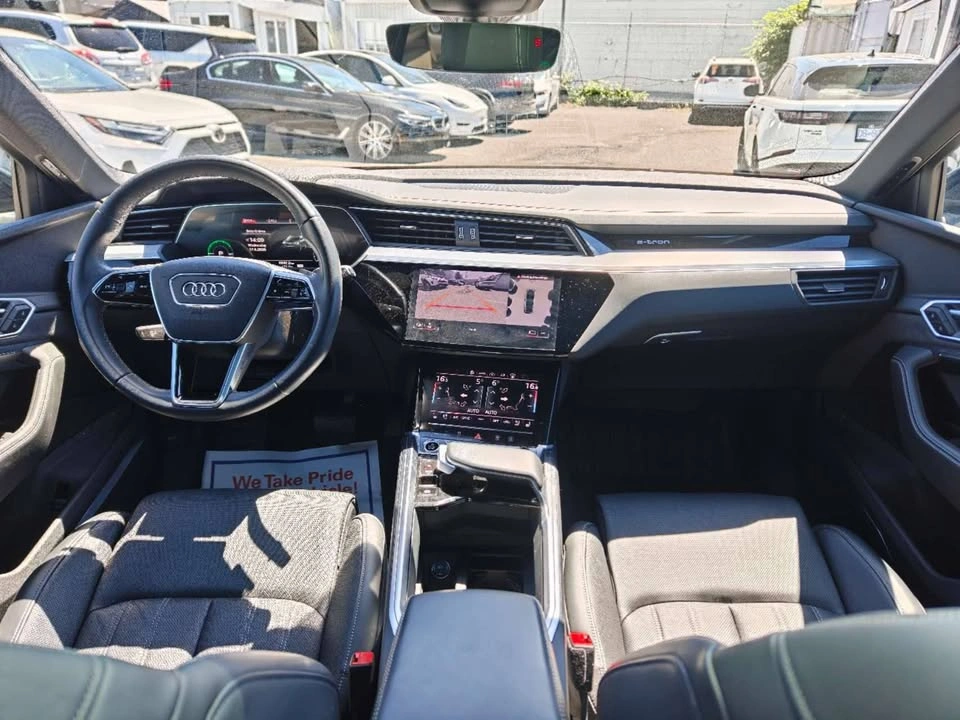 2023 Audi e-tron Technik quattro/S-LINE / NO ACCIDENT/ BC LOCAL - photo 5