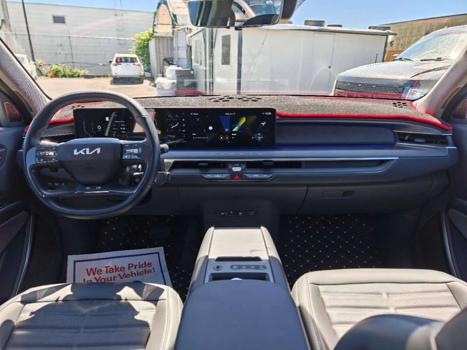 2025 Kia EV9 Land w/Premium Package AWD - photo 5