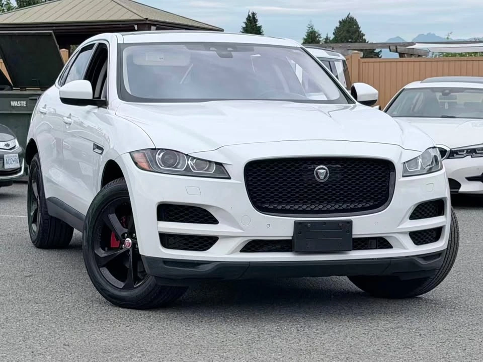 2019 Jaguar F-PACE 25t AWD Premium/ CLEAN TITLE/ BC LOCAL - photo 2