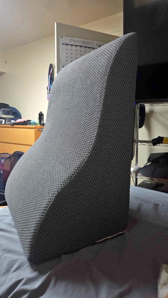 Wedge pillow