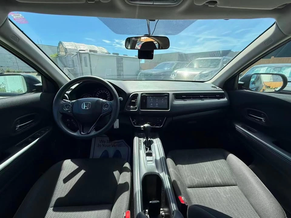 2016 Honda HR-V 4WD LX/ NO ACCIDENT/ BC LOCAL - photo 3