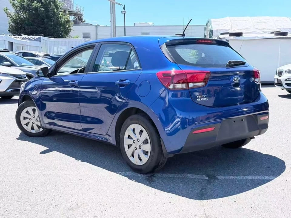 2019 Kia Rio 5-door LX/ CLEAN TITLE/ BC LOCAL - photo 4