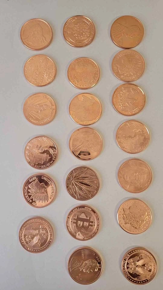 20 x 1oz Collectible 999 Fine Copper Rounds ⚽