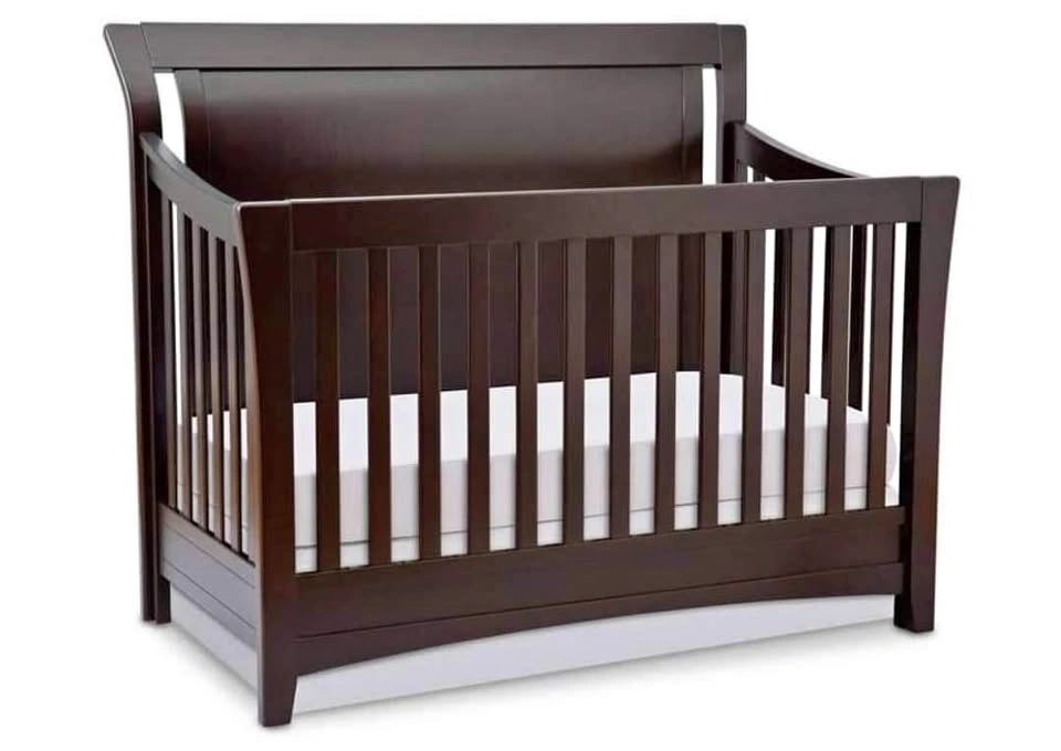 Delta Adele Crib With Simmons Mini Dreamscape Crib Mattress