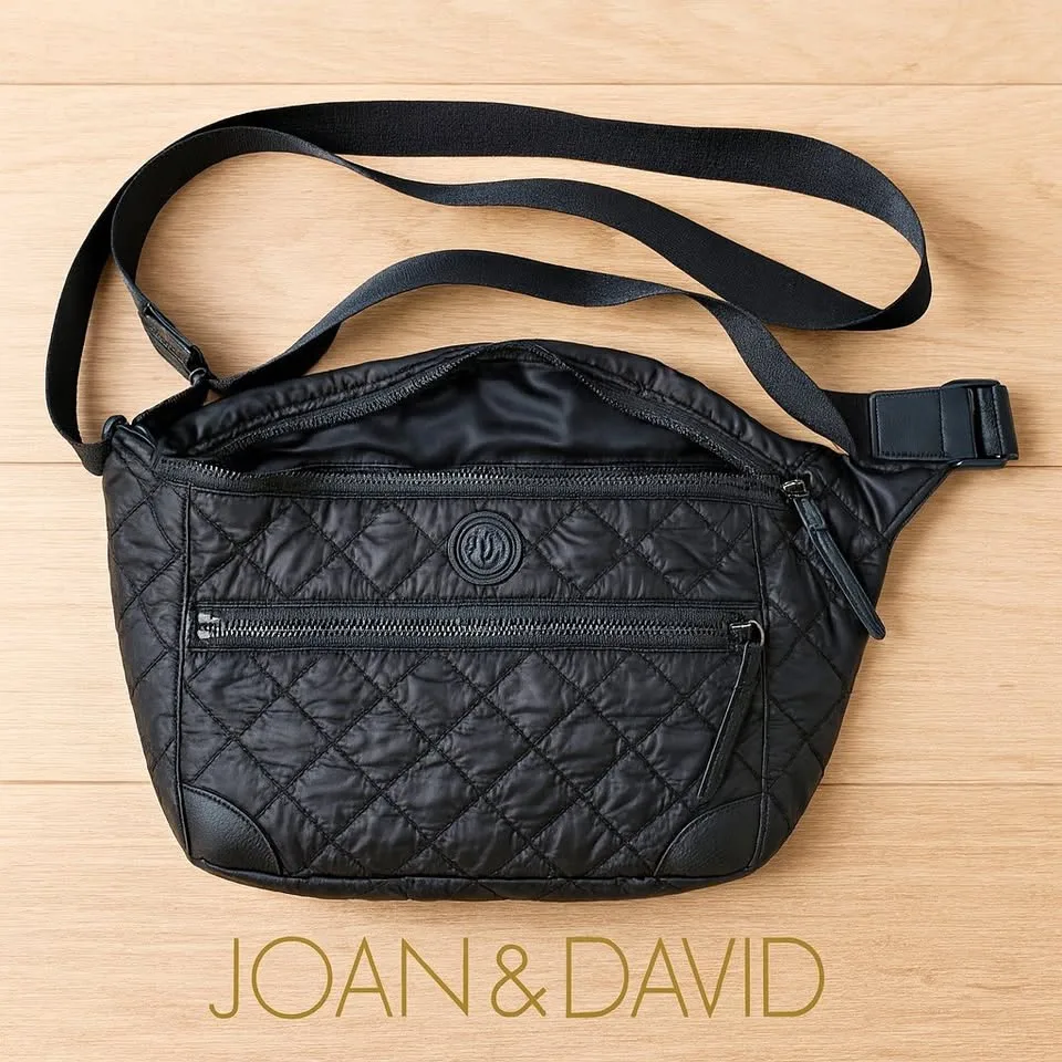 🛍️✨ BUY 3+ ITEMS, GET 50% OFF Joan & David Purse thumbnail