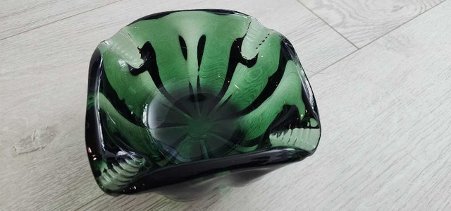 Vintage Murano art glass ashtray with green and black swirl