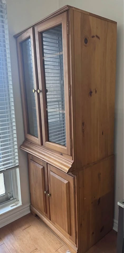 Wooden shelf with glass door - photo 5