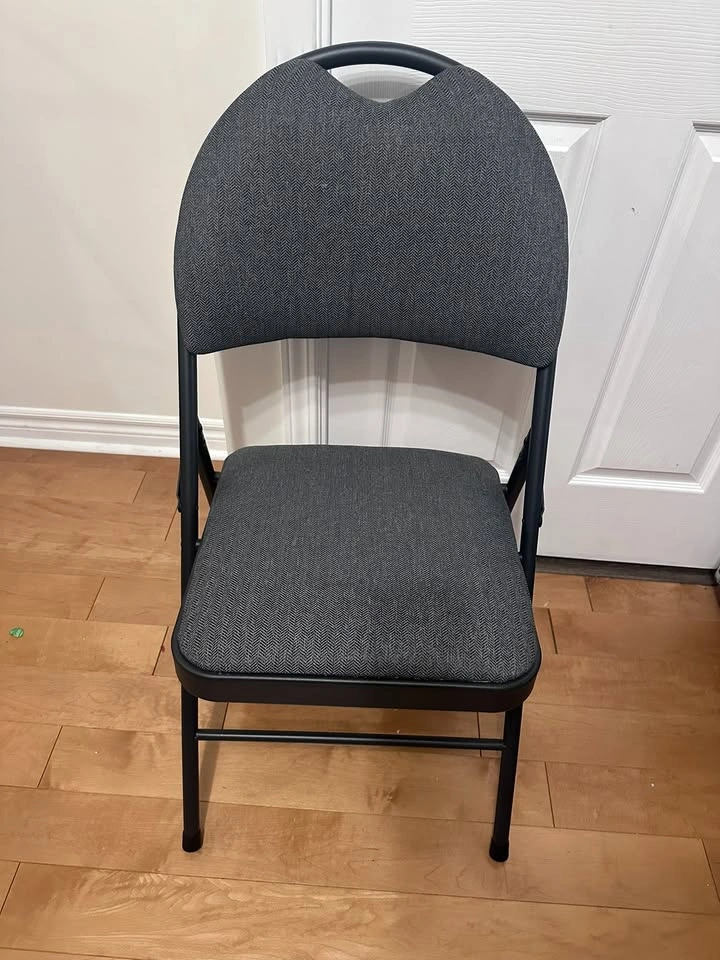 Costco back Folding Chairs - photo 2