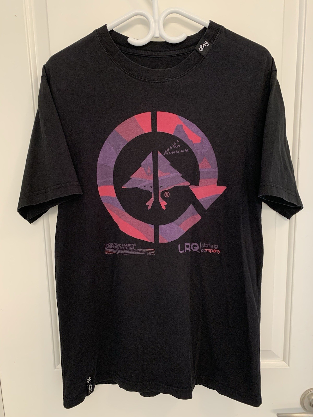 LRG Lifted Research Group T-shirt Men’s Large ⚽️