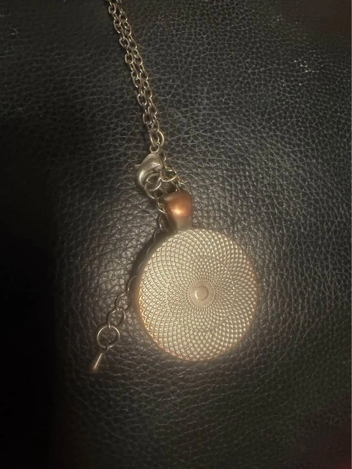 Chakra Meditation Pendant Necklace - photo 3