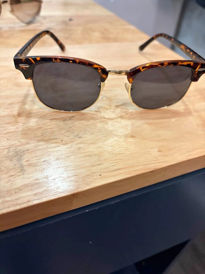 Tortoiseshell Clubmaster Style Sunglasses