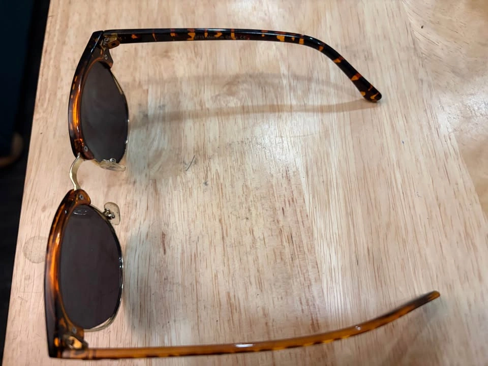 Tortoiseshell Clubmaster Style Sunglasses - photo 3