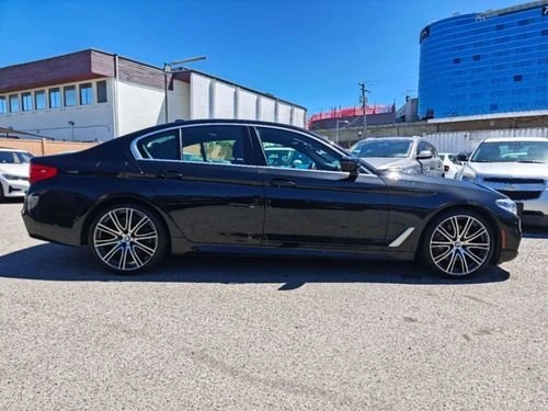 2019 BMW 540i - photo 4