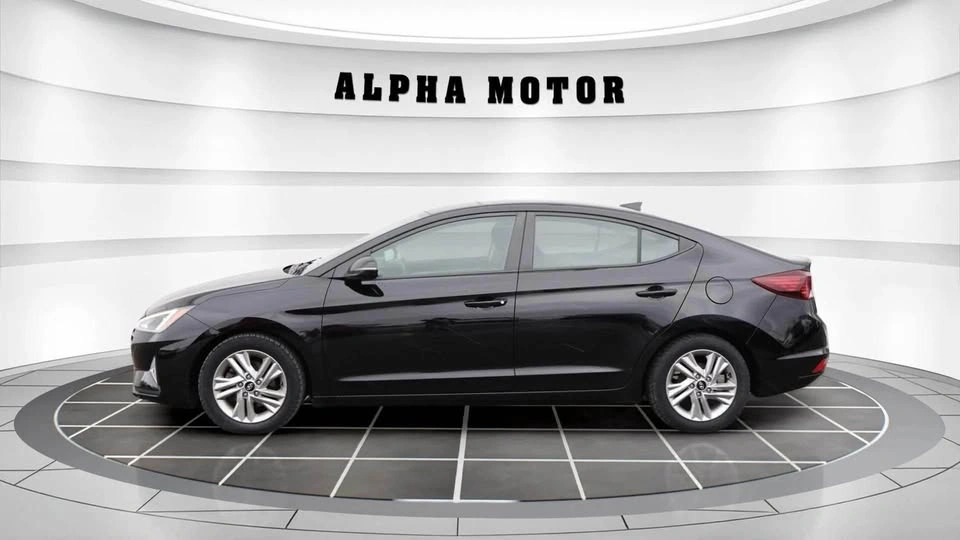 2020 Hyundai Elantra - photo 4