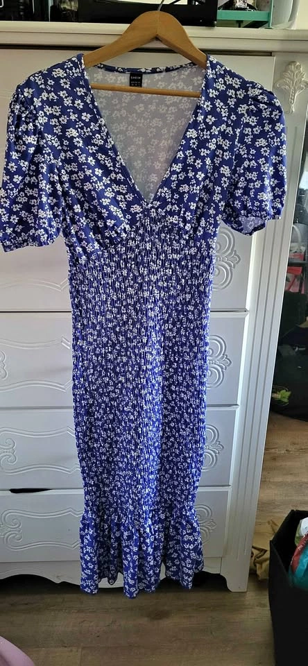 SHEIN Floral Smocked Midi Dress