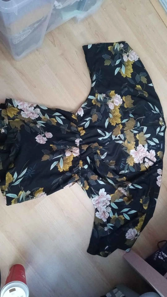 Aakaa Floral Romper Size S - photo 3