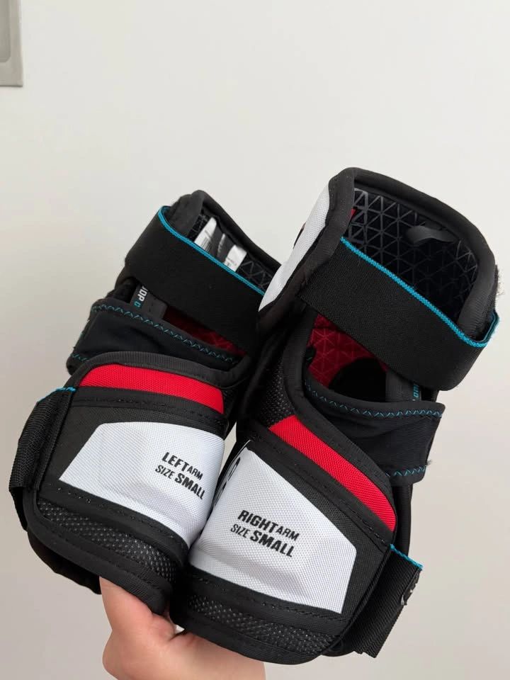 Junior Hockey Starter Set — CCM (Like New) - photo 4