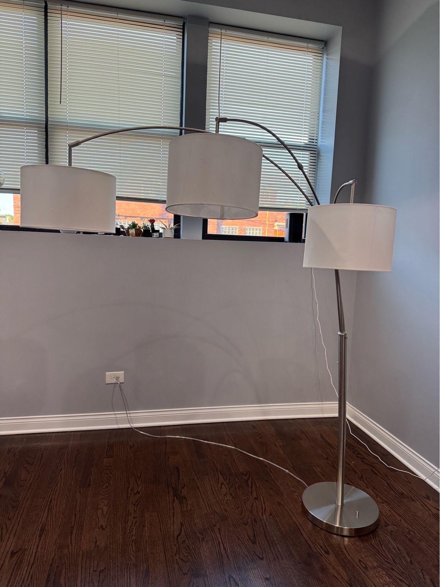 Floor Lamp - photo 2