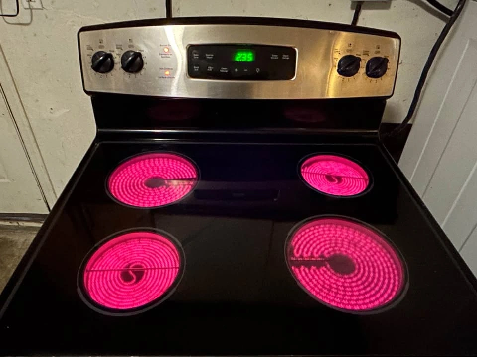 S Steel GE Electric Flat Top Stove, Clean & Works Perfectly - photo 2