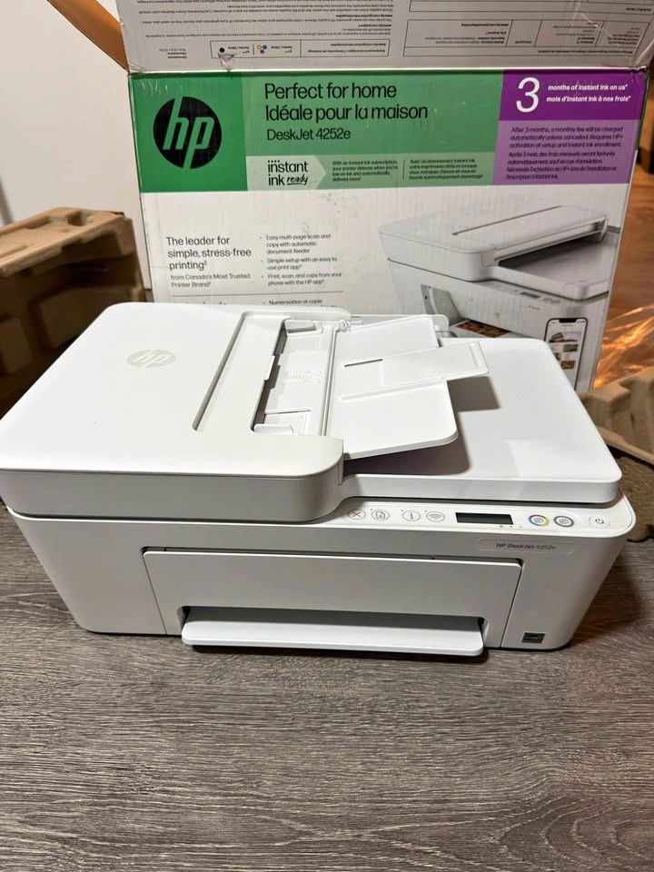 Open box - HP DeskJet 4252e All-in-One Printer