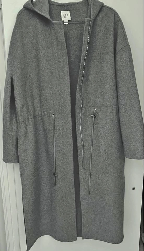 Barely worn Gap hooded long 52% wool zipped coat XS grey - photo 2