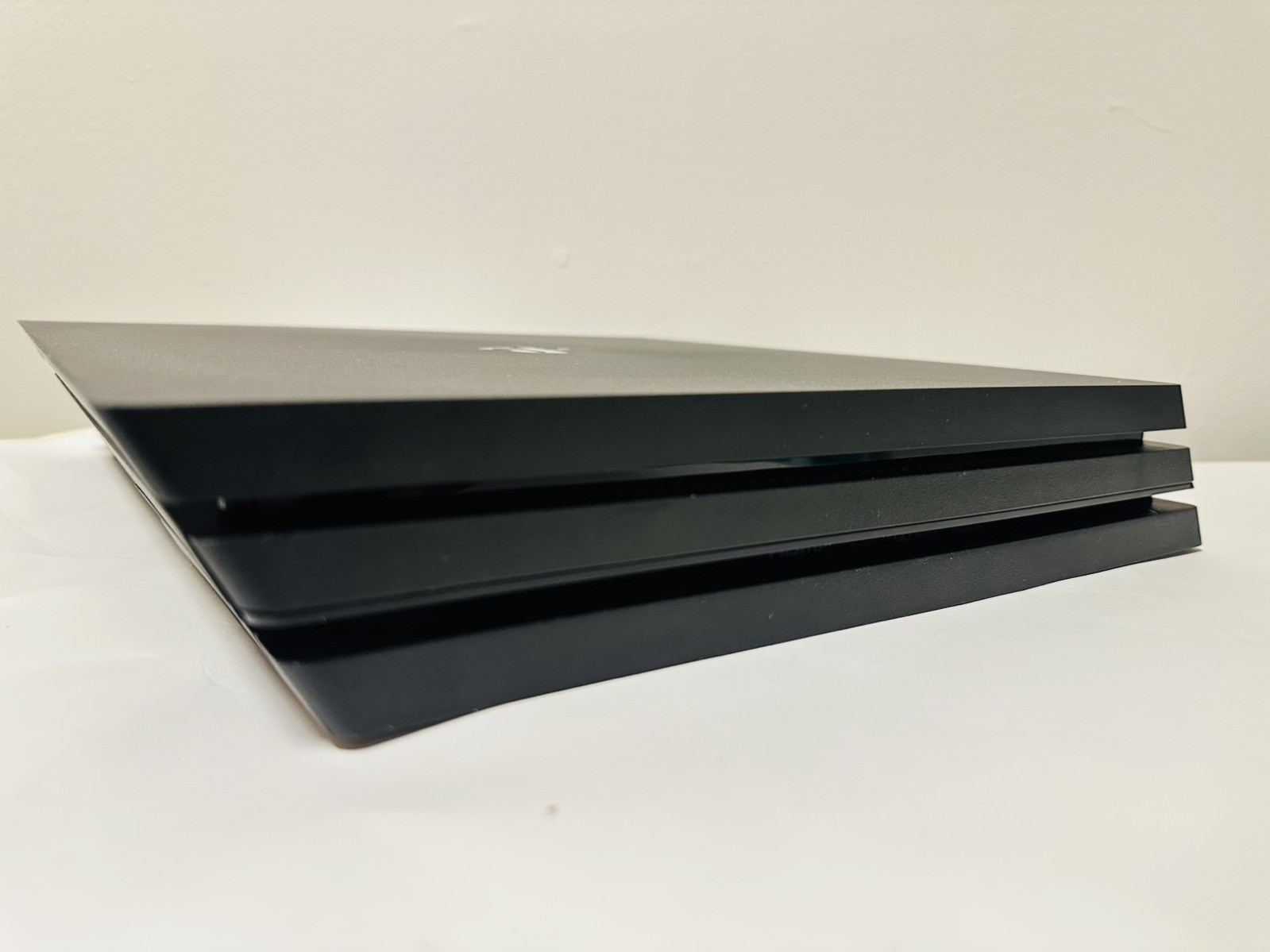 Sony PS4 Pro 1TB Console CUH-7215B FW 12.02 - photo 4