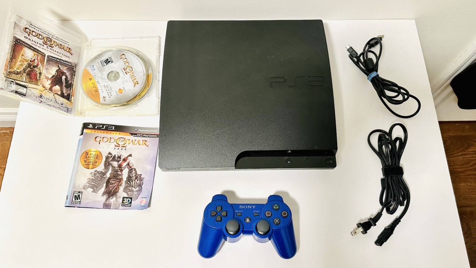 Sony PS3 Slim CECH-3001A 160GB Console Bundle + God of War