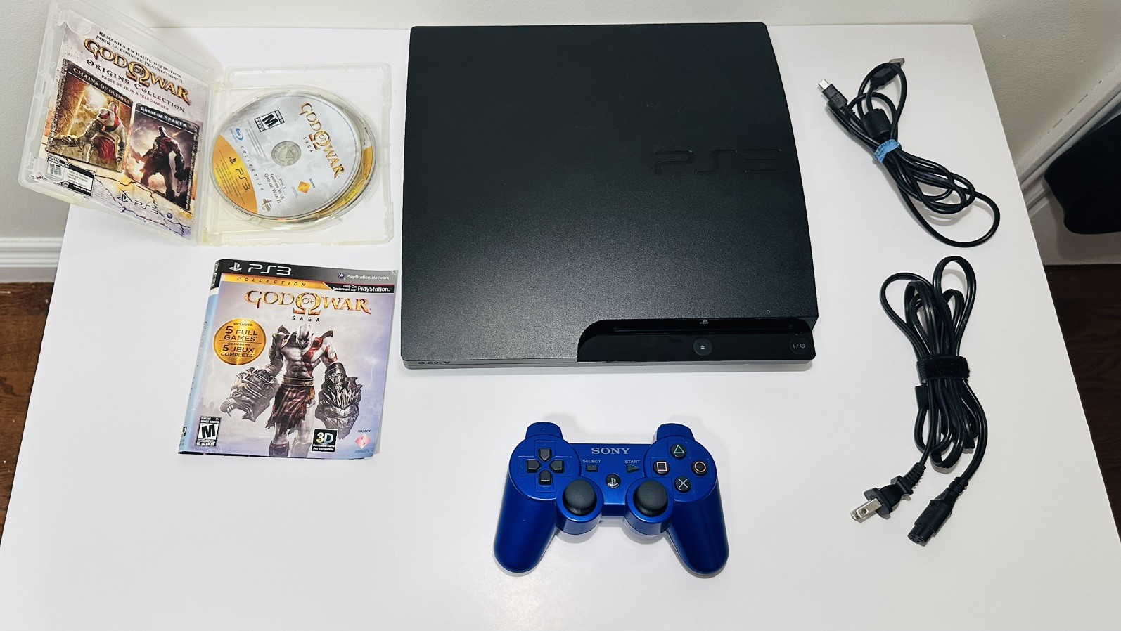 Sony PS3 Slim CECH-3001A 160GB Console Bundle + God of War - photo 2