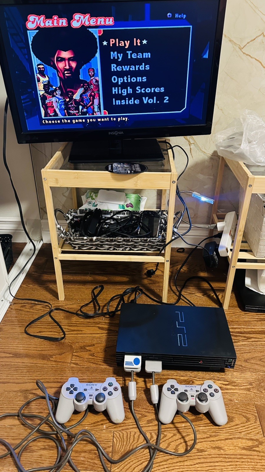 Sony PlayStation 2 PS2 SCPH-39001 Bundle 2 Controllers, NBA Stre - photo 3