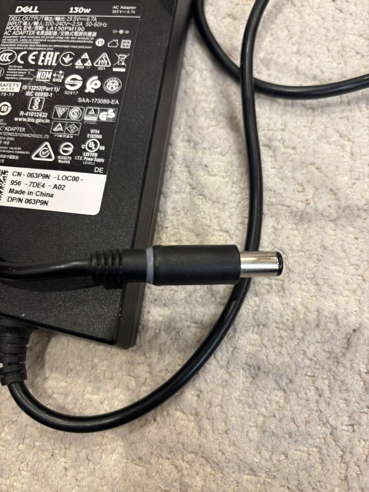 Genuine Dell 130W AC Adapter Charger LA130PM190 19.5V 6.7A - photo 3