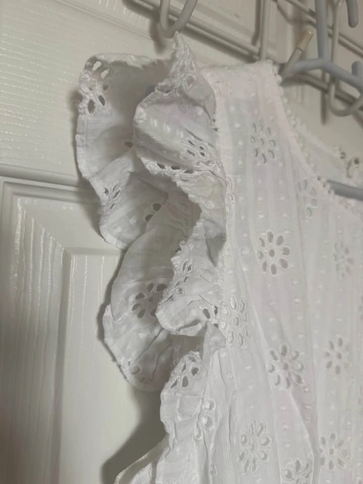 White Eyelet womens dress - photo 5