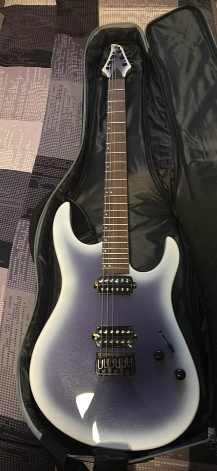 Electric Guitar and AMP for sale - photo 2