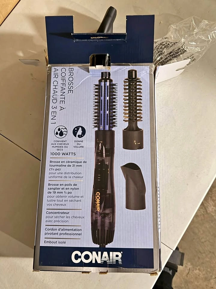 Conair 3-in-1 Hot Air Styling Brush (1000W) – Like New!
