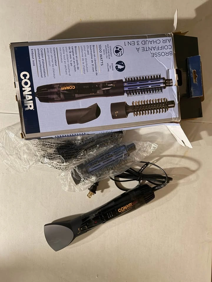 Conair 3-in-1 Hot Air Styling Brush (1000W) – Like New! - photo 3