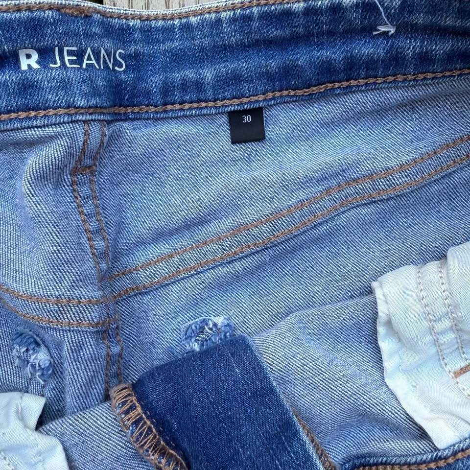 Denim shorts - photo 2
