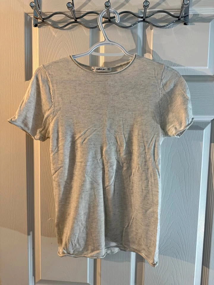 Zara grey knitwear top