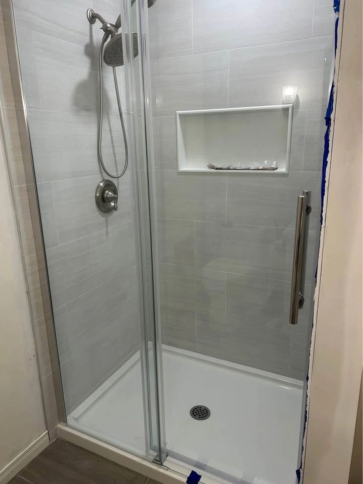 1 Box Italian Floor/Wall Tile 12 sq ft - Bathroom Reno - photo 5