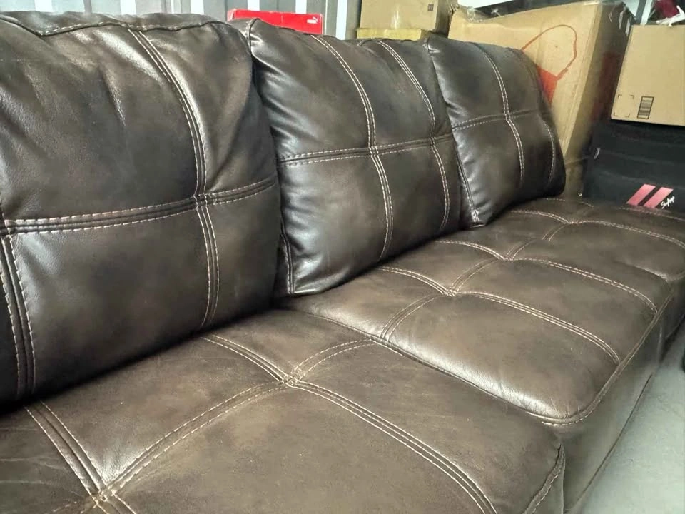 Brown 3-Seater Sofa – Clean, Comfortable & Great Condition - photo 2