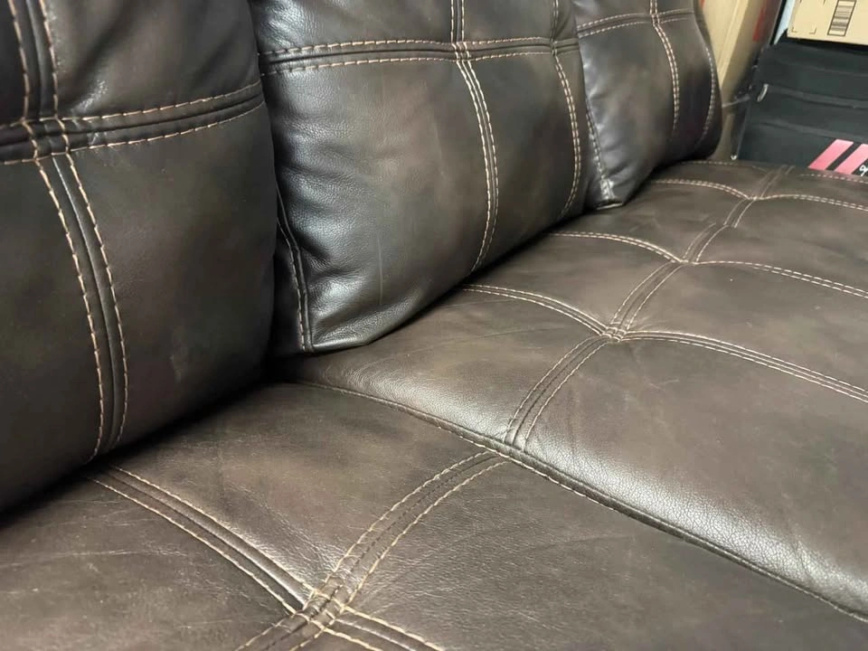 Brown 3-Seater Sofa – Clean, Comfortable & Great Condition - photo 3