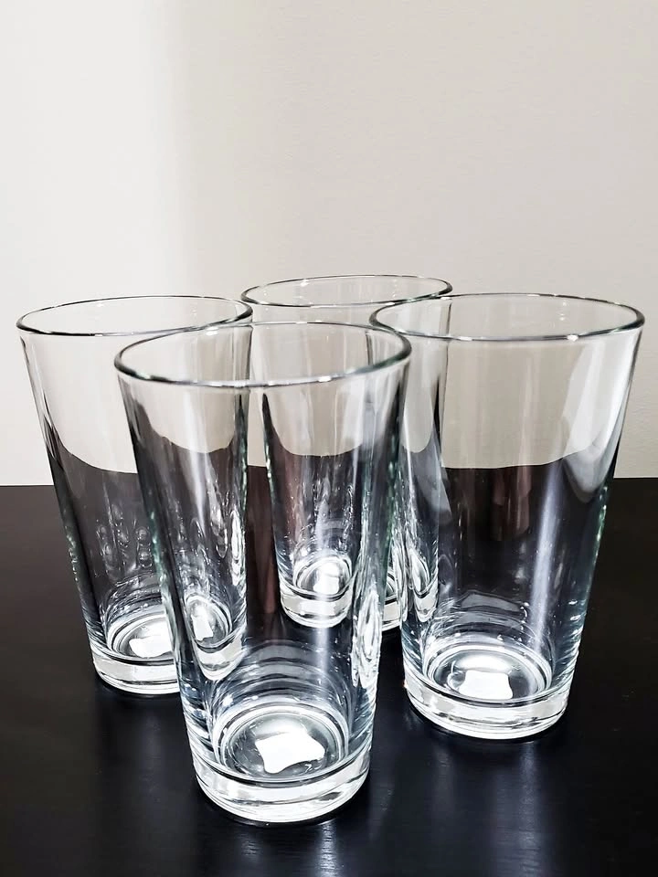 ⚽ NEW! 4 Classic Beer Pint Glasses 16 oz (Engravable glass)