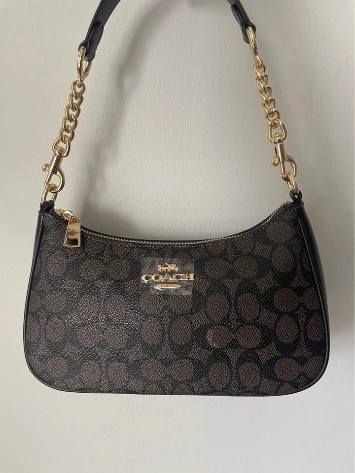 Coach Shoulder Teri purse - photo 4