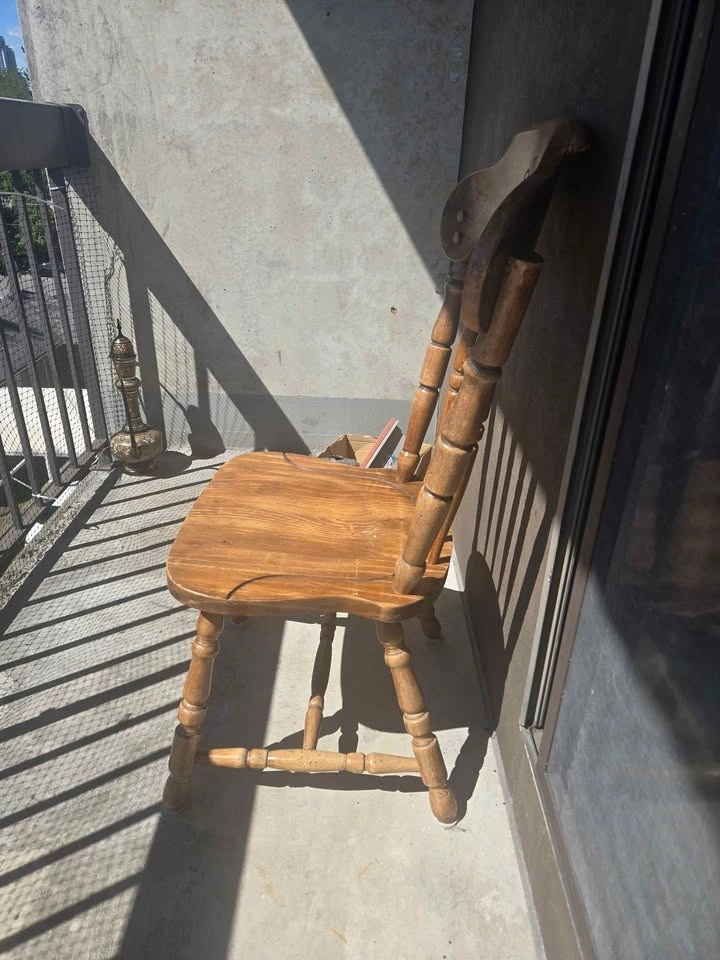 Chairs - photo 2