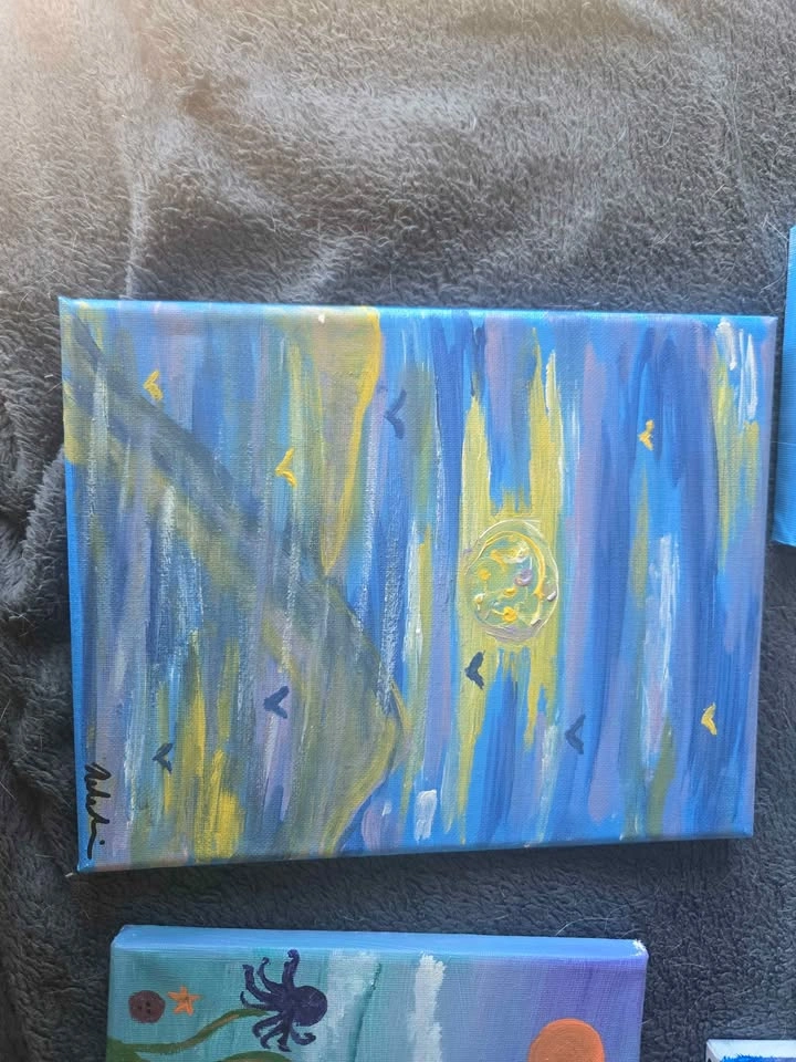 Local Art - photo 5