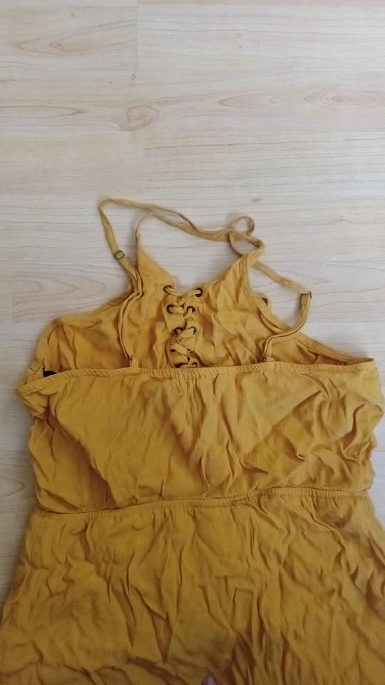 Mustard Yellow Lace Trim Romper size L - photo 3