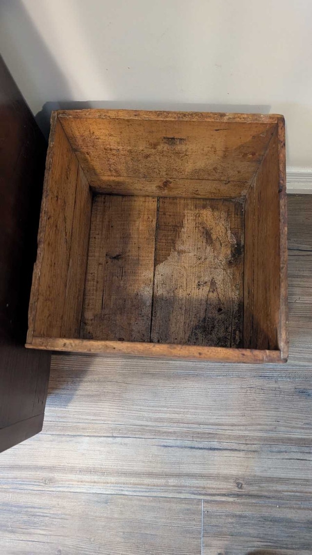 Canadian Butter Company Wooden Crate - photo 2