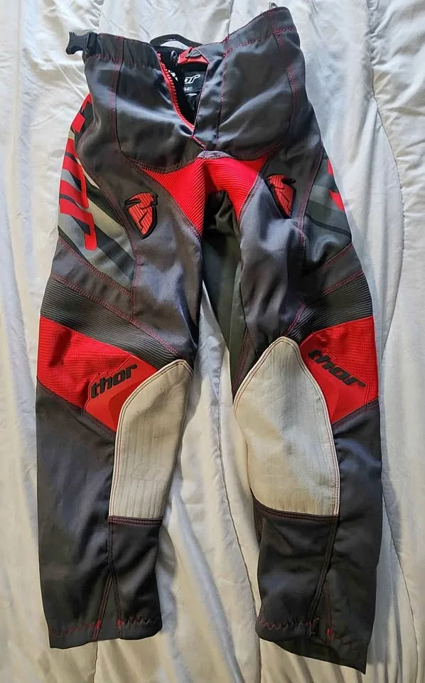 Youth 24 Thor Dirt Bike Pants thumbnail