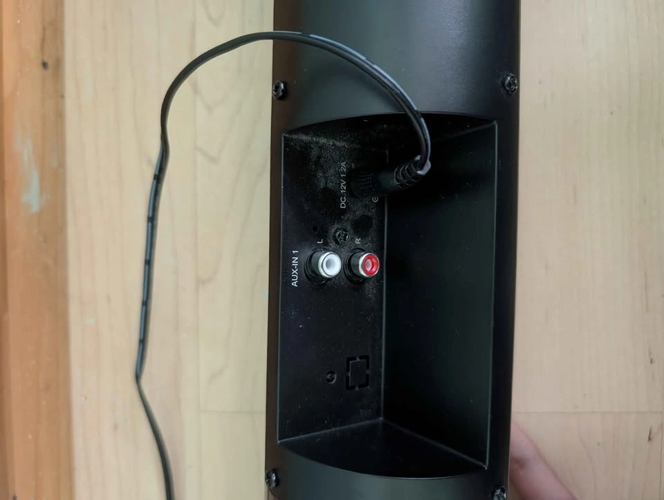 TV Bluetooth Soundbar - photo 4