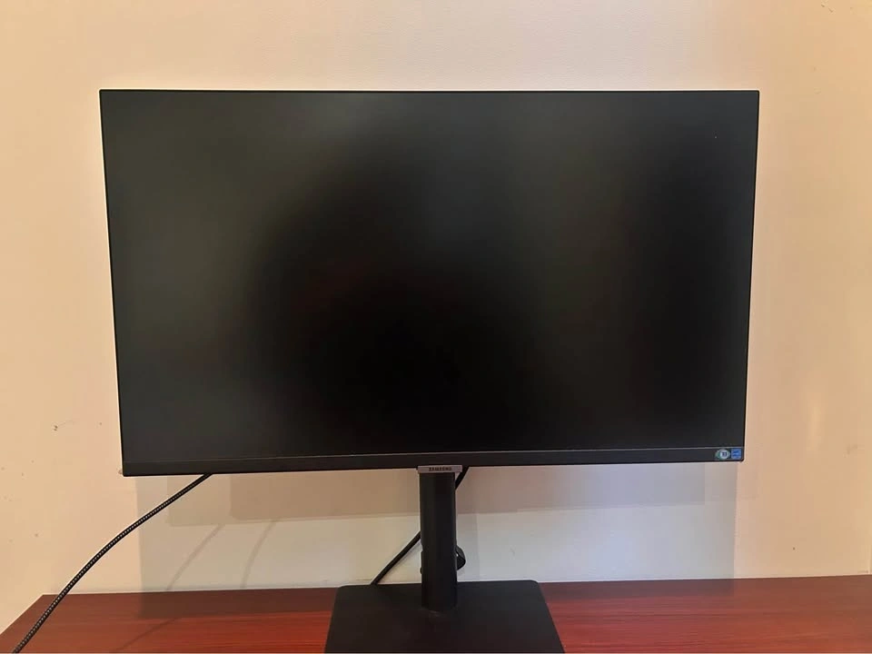 Samsung Monitor S60UA Series - photo 2