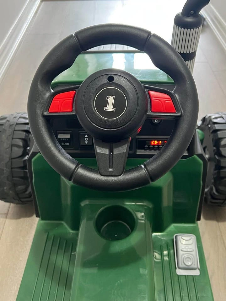 24V Kids Ride-On Tractor with Detachable Trailer & Remote - photo 4