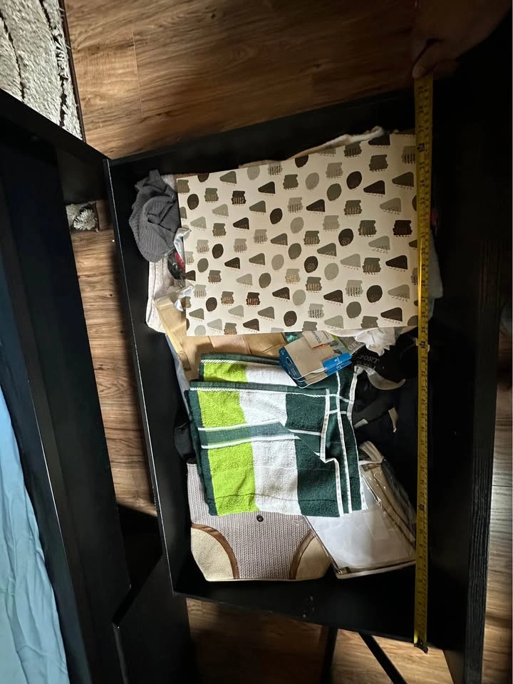IKEA Malm King Bed Frame with Luröy Slats - photo 5